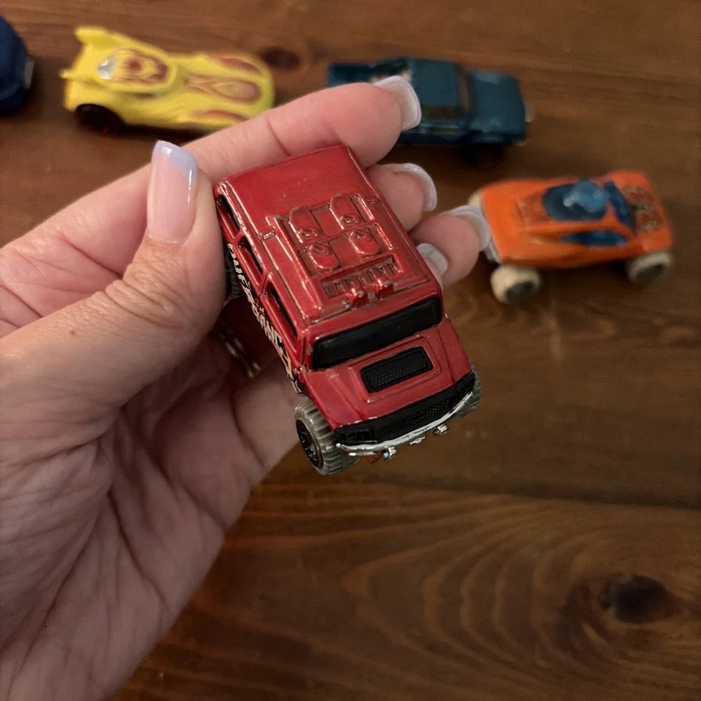 LOT OF 6 HOT WHEELS‎ CARS